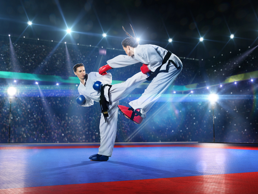 Siegerteams des Karate-Turniers bei der Siegerehrung